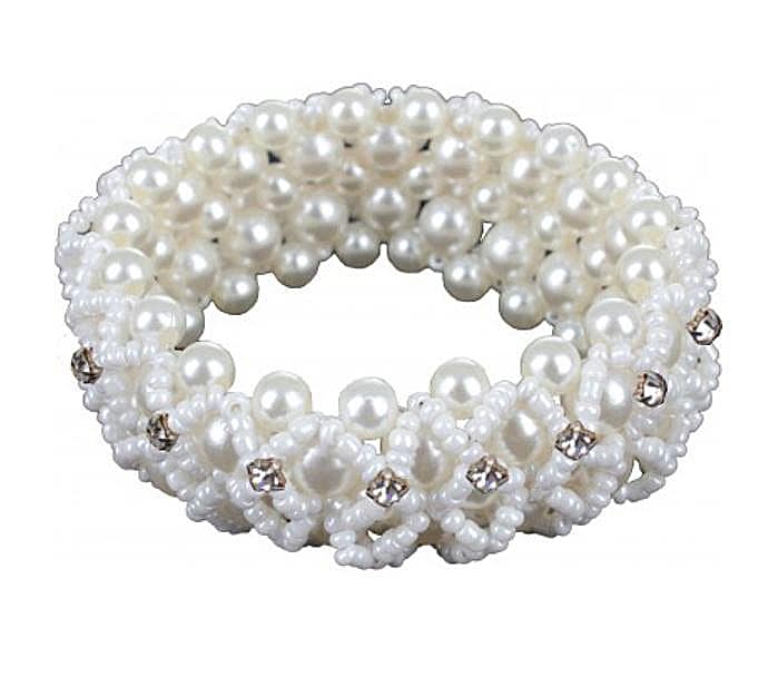 Hair scrunchy with pearls